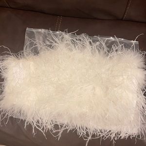 White feather crop top size L